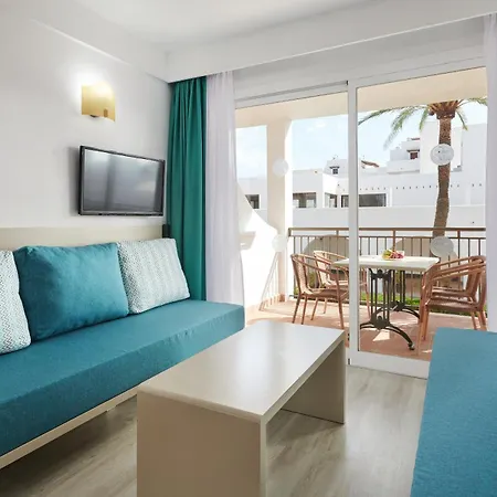Playa Aparthotel 3*