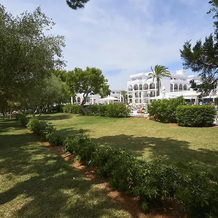 Playa Aparthotel 3*