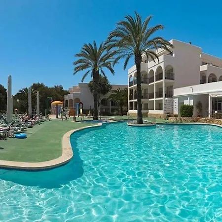 Playa Aparthotel 3*